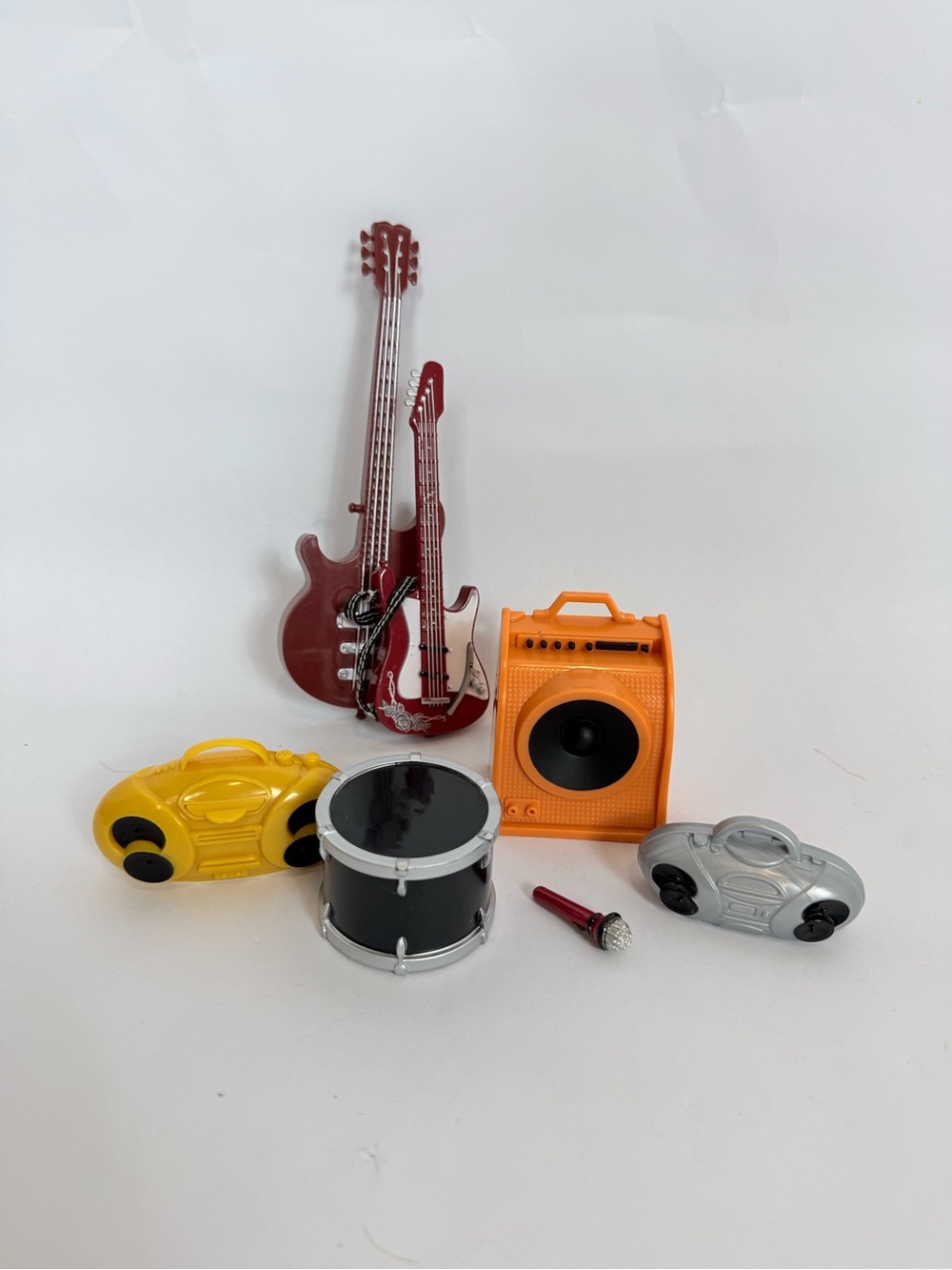 Barbie My Scene Accessories Musical Boom Box Speaker Drum Guitars VTG